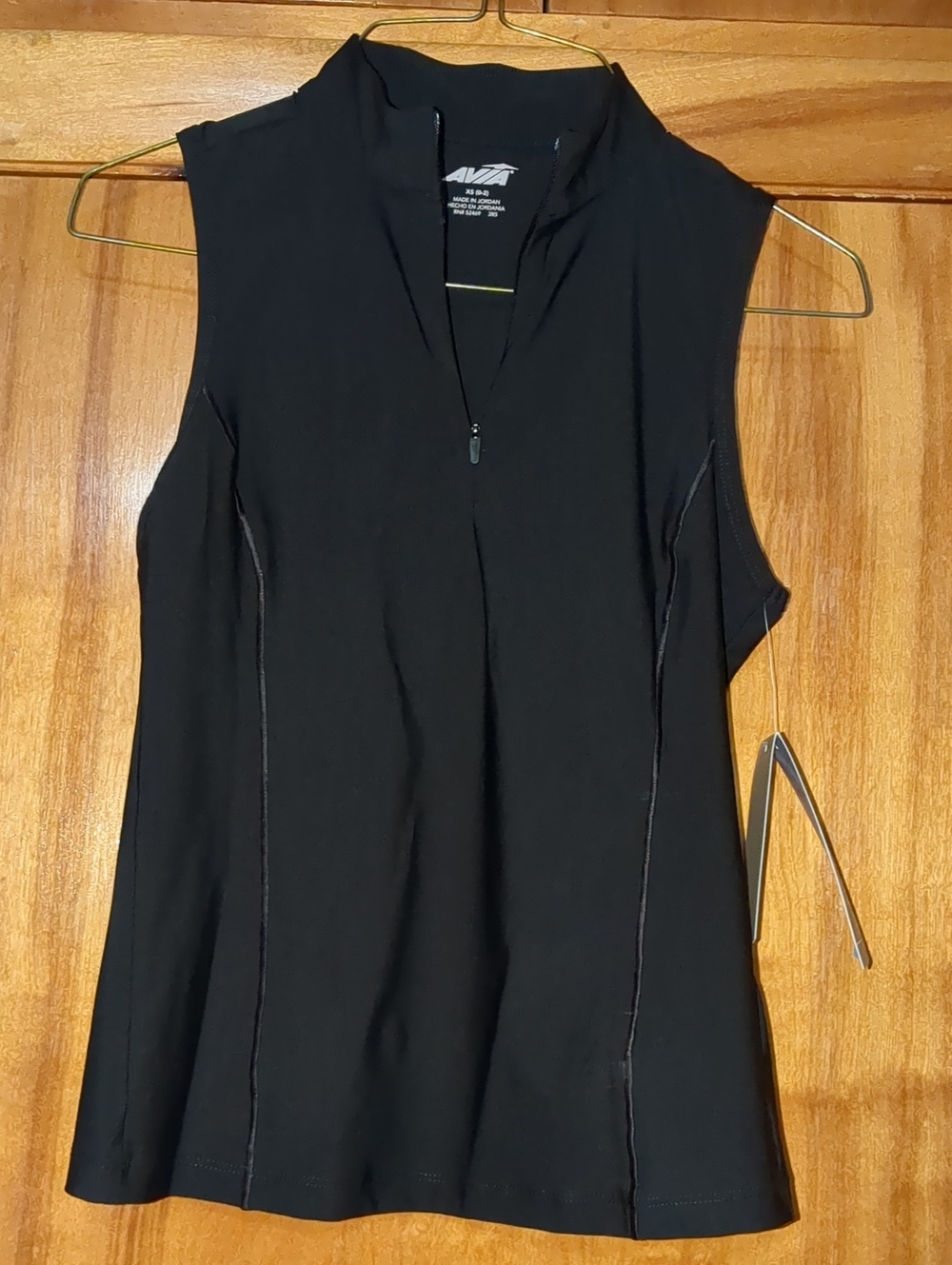 Avia Black Sleeveless Zip Athletic Top